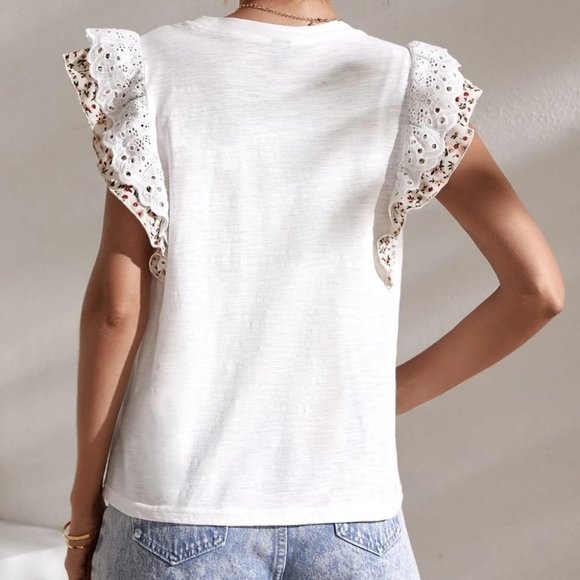 White Casual Preppy Ditsy Floral Print Butterfly Sleeve Tee - Picture 2 of 5